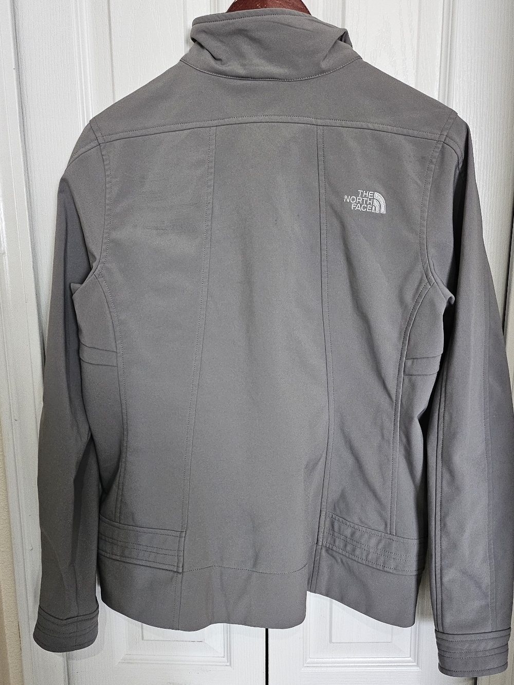 The North Face Women's Softshell Jacket Gray Full Zip Lightweight Outdoor Coat L - Picture 7 of 12